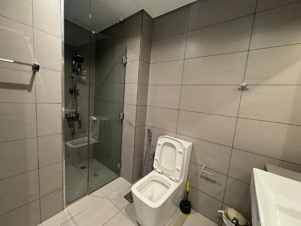 Apartment In Shj 1Br With Garden Sharjah 0*,