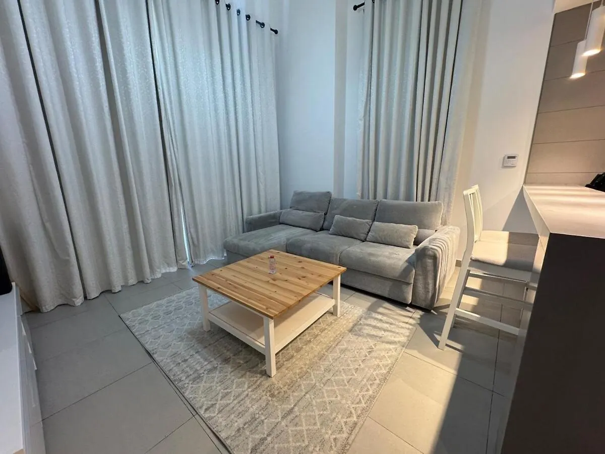 Apartment In Shj 1Br With Garden Sharjah Forenede Arabiske Emirater